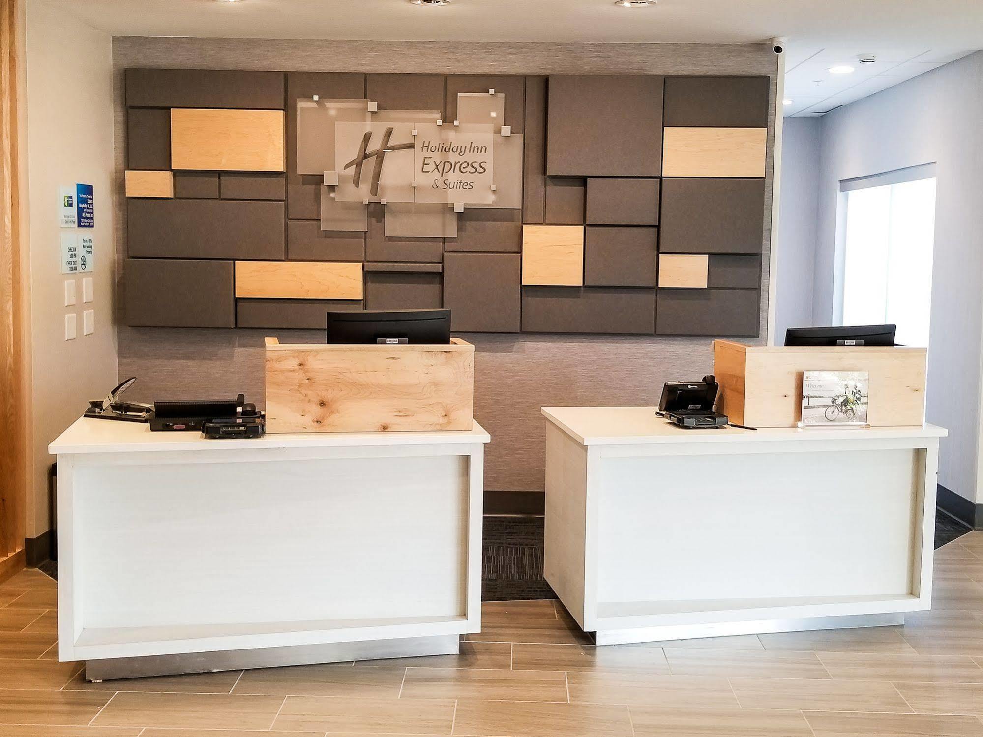 Holiday Inn Express & Suites - Charlotte Ne - University Area By Ihg Εξωτερικό φωτογραφία