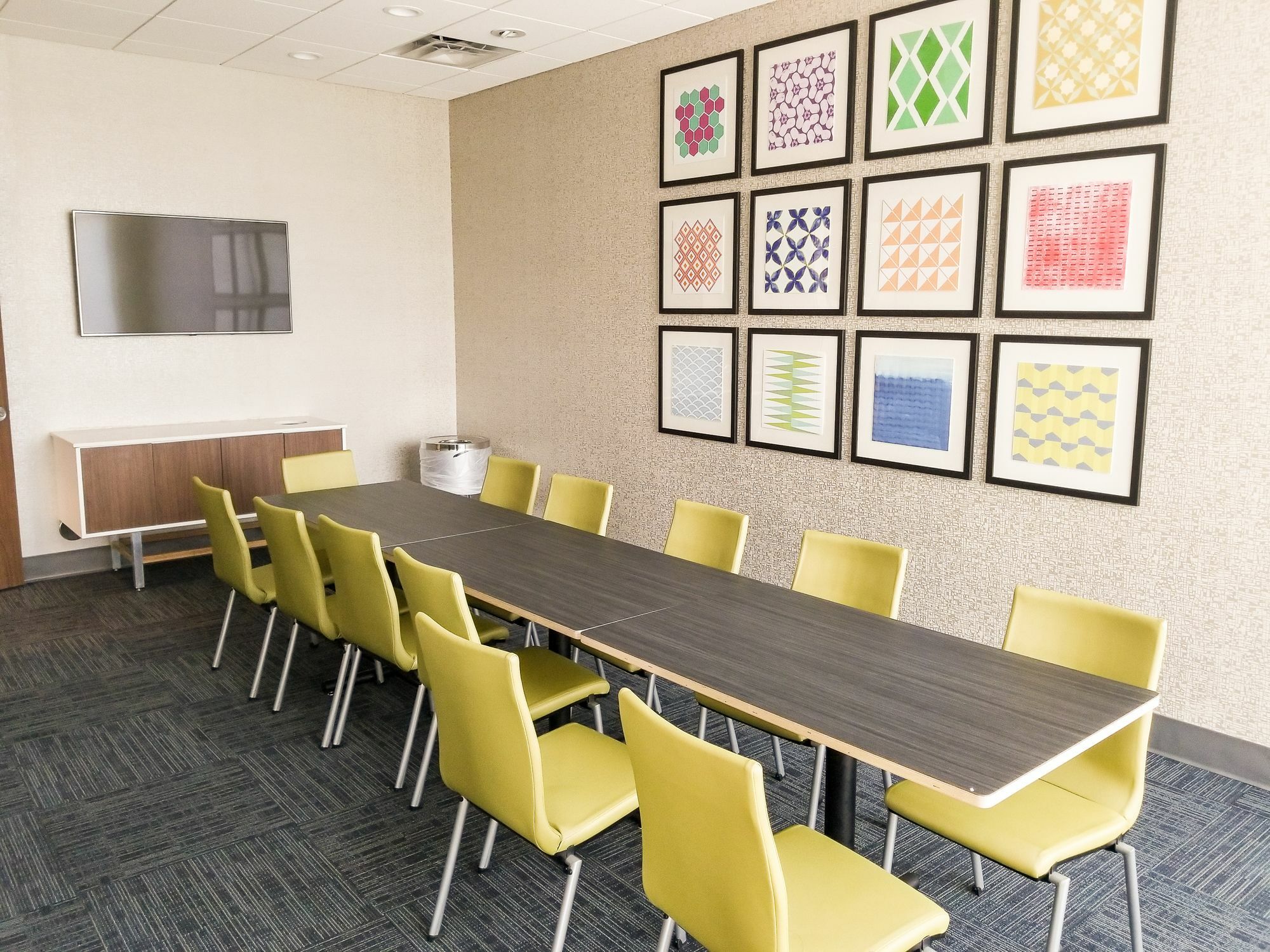 Holiday Inn Express & Suites - Charlotte Ne - University Area By Ihg Εξωτερικό φωτογραφία