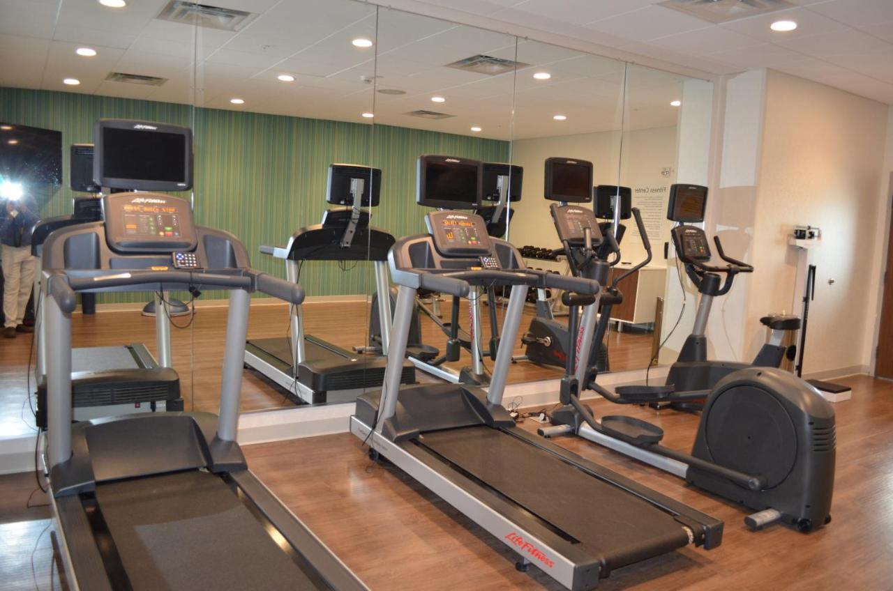 Holiday Inn Express & Suites - Charlotte Ne - University Area By Ihg Εξωτερικό φωτογραφία