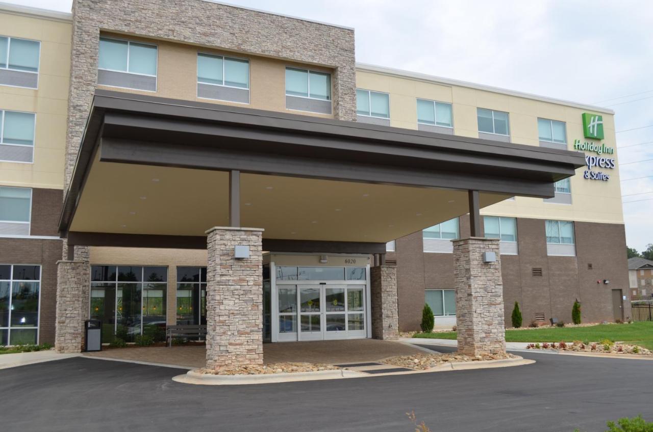 Holiday Inn Express & Suites - Charlotte Ne - University Area By Ihg Εξωτερικό φωτογραφία
