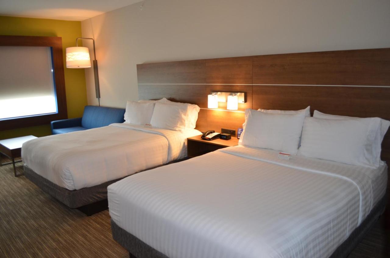 Holiday Inn Express & Suites - Charlotte Ne - University Area By Ihg Εξωτερικό φωτογραφία