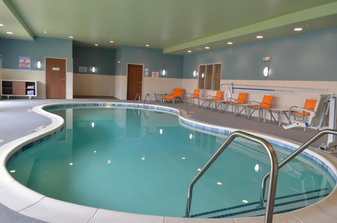 Holiday Inn Express & Suites - Charlotte Ne - University Area By Ihg Εξωτερικό φωτογραφία